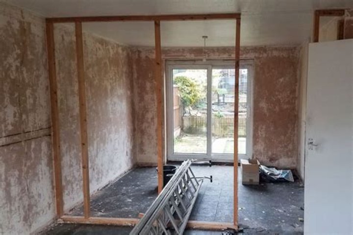 10 Signs a Fixer Upper is a Money Pit