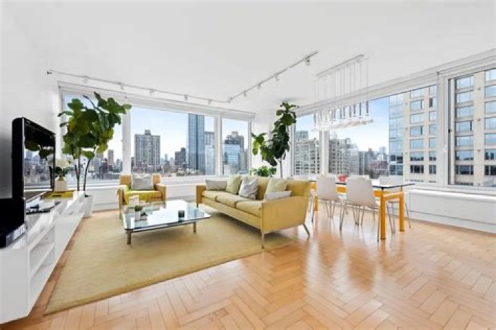 210 Thompson Street - Greenwich Village