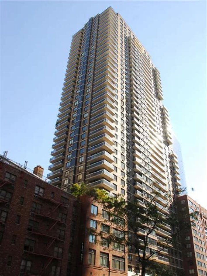515 East 72nd Street, NYC - Condo Apartments