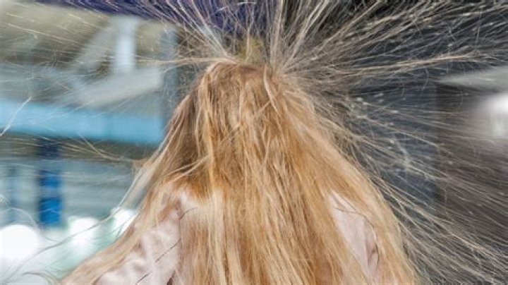 A Tin Foil Hair Trick To Get Rid of Static in 2 Seconds