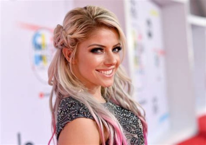 Alexa Bliss Wiki, Biography, Family, Age, Wikipedia, Boyfriend, Net Worth, Photos