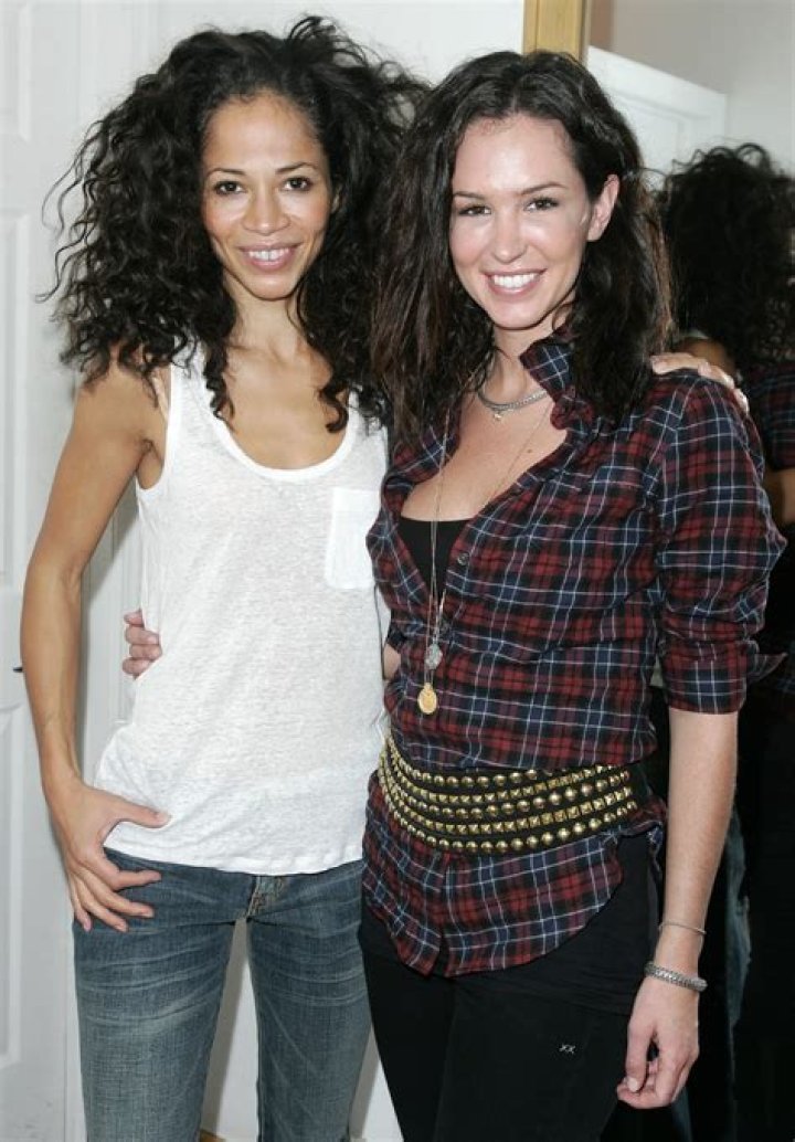 Ashley Thompson Net Worth