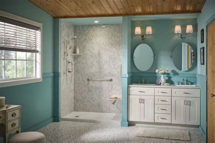 Change Up the Mood of Your Bathroom (or Any Room) With Mood Ring Paint