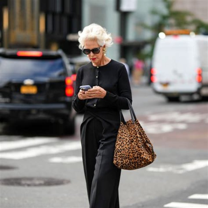 Cómo cubrir las canas en casa y que queden perfectas