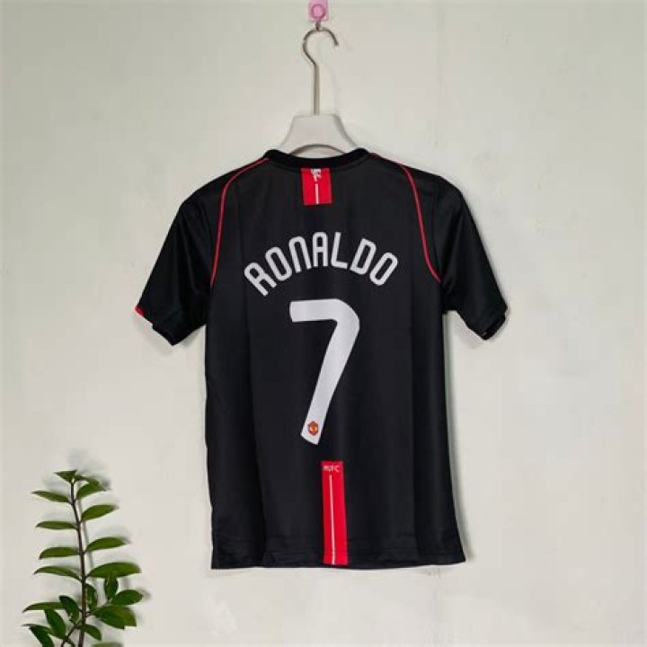 Cristiano Ronaldo’s Brother Faces Trial After Selling Fake ‘CR7’ Jerseys