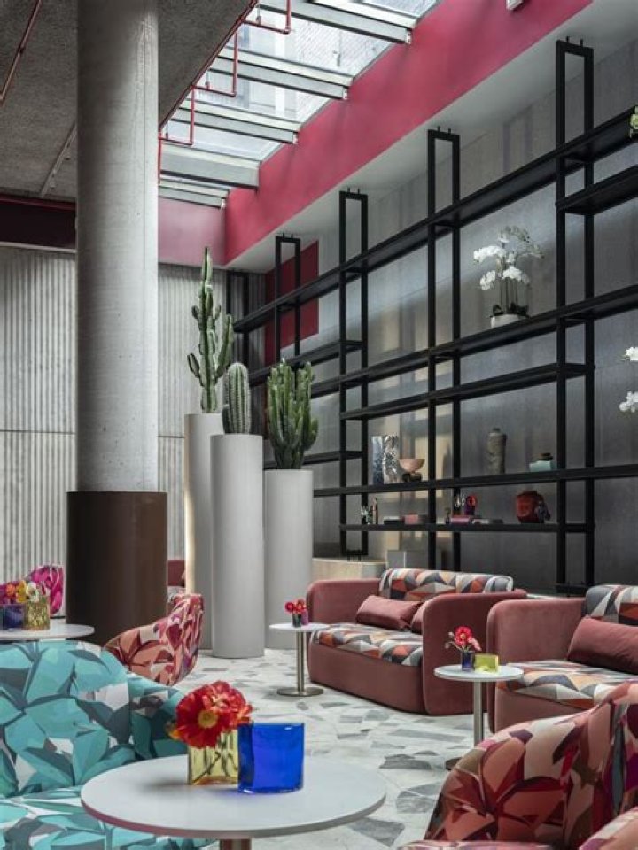 Definitions of adge - OneLook