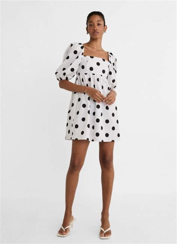 El vestido de lunares más bonito de Lady Di tiene una versión en Stradivarius por solo 26 euros
