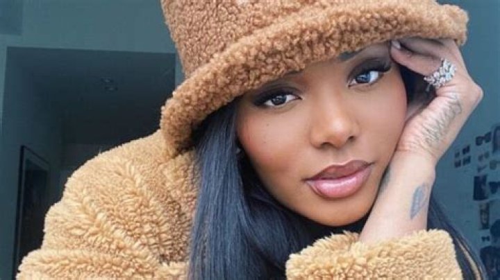 Elisa Johnson: Instgarm Star, Magic Johnson’s Daughter, Age, Sunglasses, Instagram, Birthday, Net Worth, Wiki!