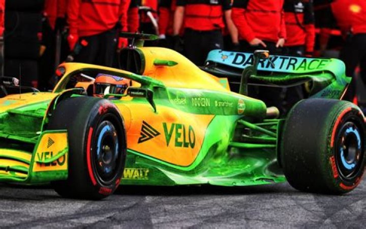 Flow-Vis: What is the Green Paint Used By F1 Teams?