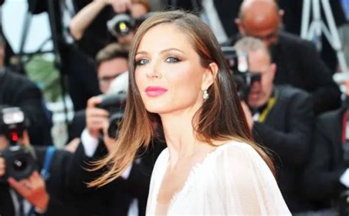 Georgina Chapman Age, Net worth: Bio-Wiki, Kids, Weight, Husband