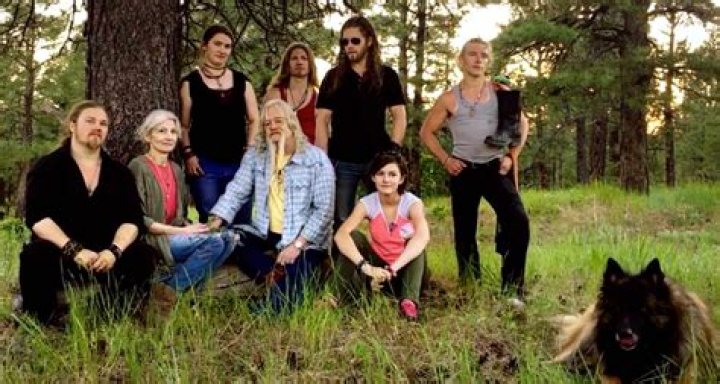 Get To Know Alaskan Bush People Matt Brown Wife, Girlfriend