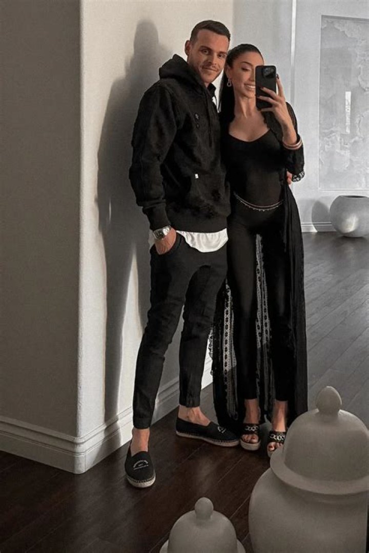 How Much Is Chef Amaury Guichon Net Worth?