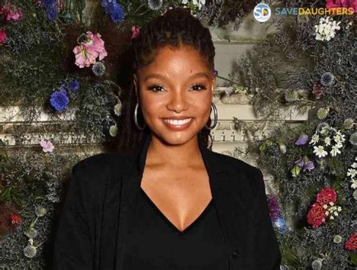 How Tall Is Halle Bailey? Wikipedia, Height, Net Worth 2024, Age