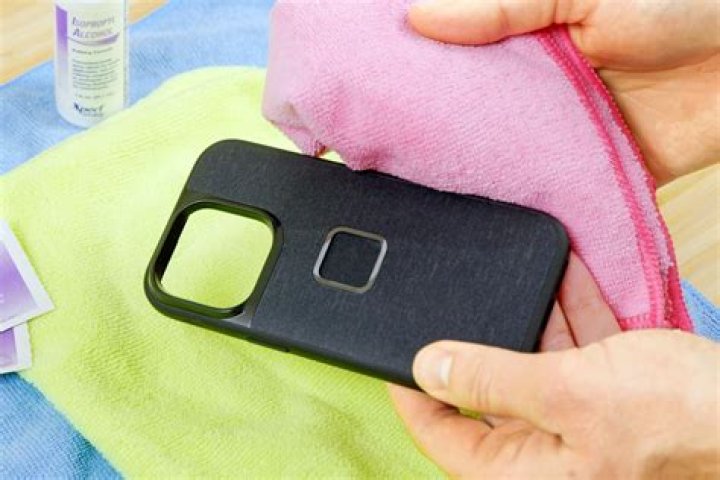 How To Clean and Disinfect a Phone Case