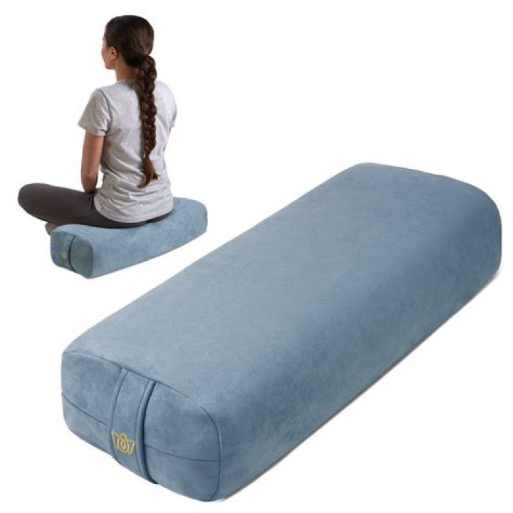 I'm a Yoga Instructor and These Are the 4 Best Yoga Pillows