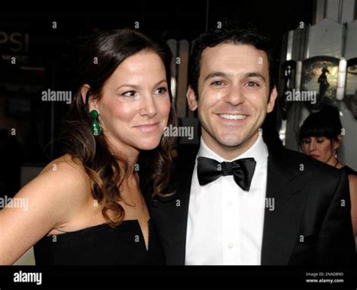 Jennifer Lynn Stone: Meet Actor Fred Savage's Wife