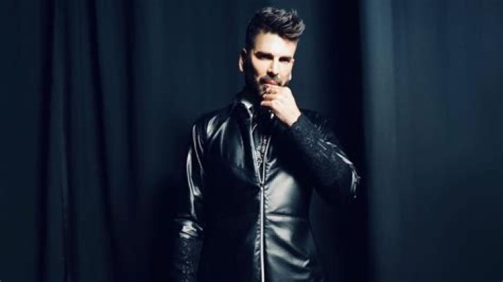 Jomari Goyso: Stylist, Instagram Star, TV Personality, Age, Height, Wife, Instagram, Net Worth, Bio