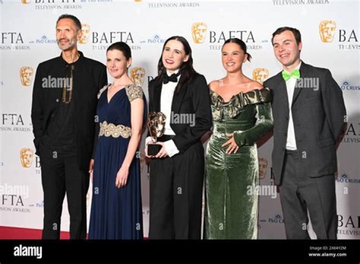 Kat Sadler's Hulu Comedy Makes Trauma Fun