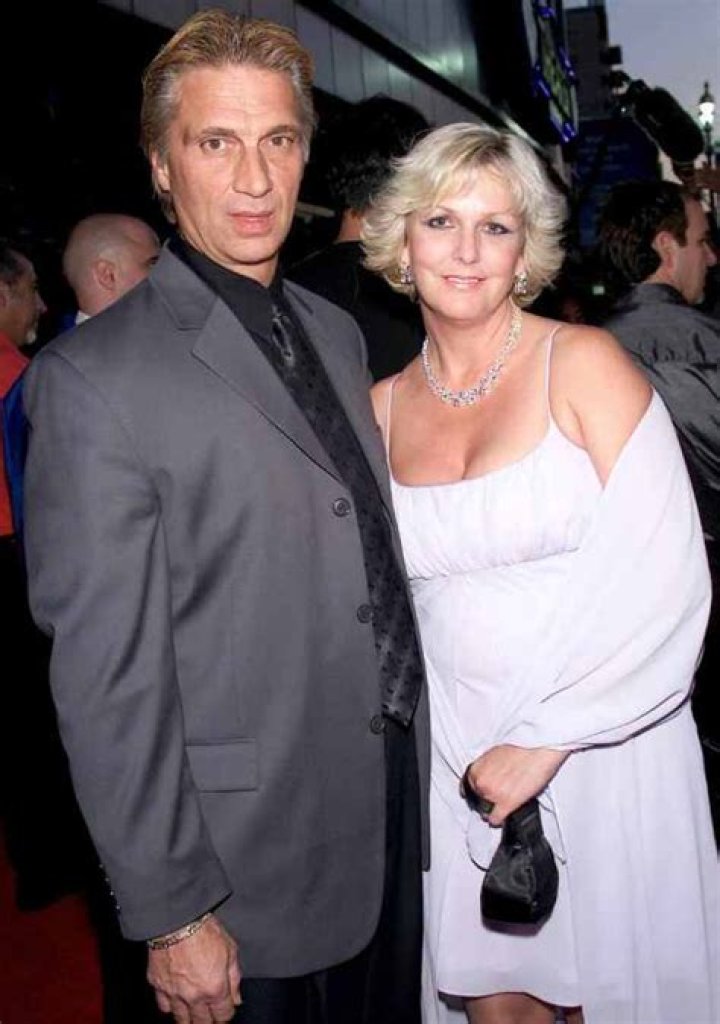 Leslie Carter Cause of Death, Wiki, Latest News, Husband, Parents