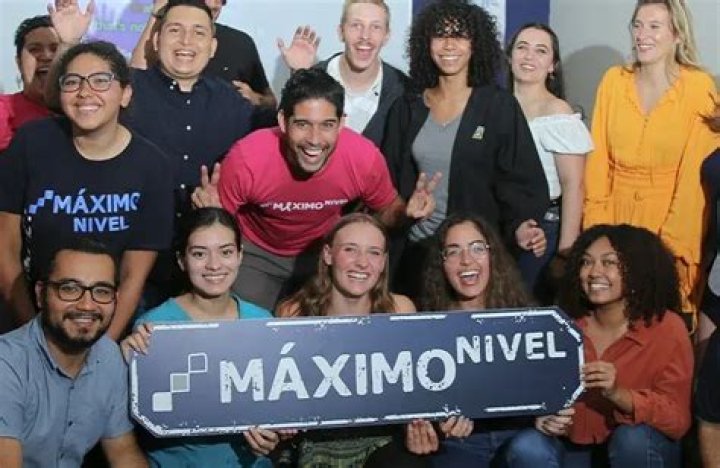 MAXIMO NIVEL Programs & Reviews