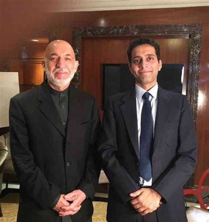 Parikshit Luthra Affairs, Net Worth, Age, Height, Bio and More