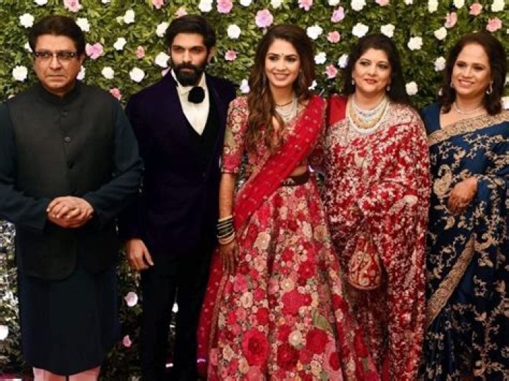 Raj Thackeray Biography, Wiki, Parents, Wife, Family, Age, Net Worth and Many more