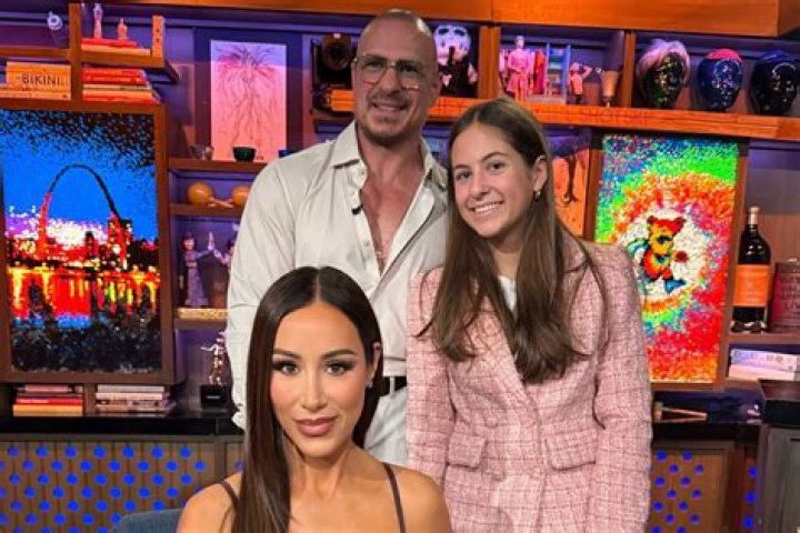 RHOSLC Angie Katsanevas Family: Father, Mother, Siblings