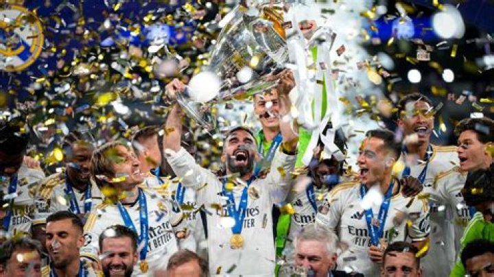 Ronaldo, Buffon and Ibrahimovic Among Greatest XI Never to Win the Champions League