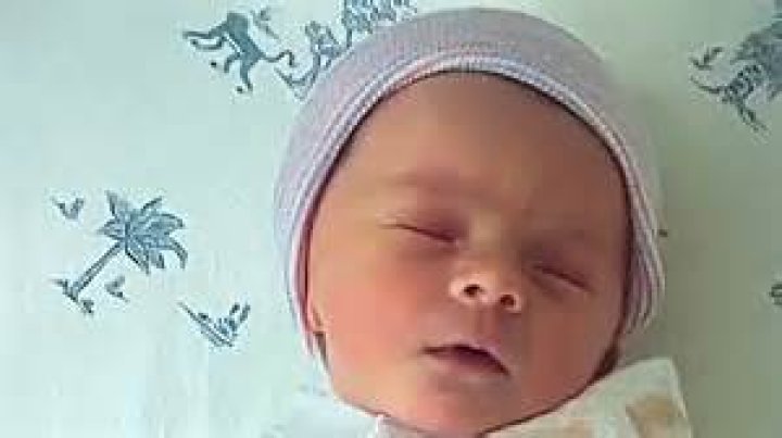 See First Photo of Poppy Montgomery's Baby Girl!