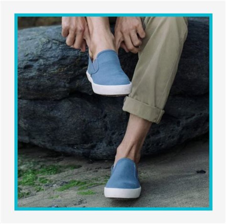 The Best Canvas Sneakers for Men in 2024, Tested by Style Editors