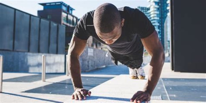 The Ultimate Press-Up Challenge Will Pump up Your Chest and Arms, Anywhere