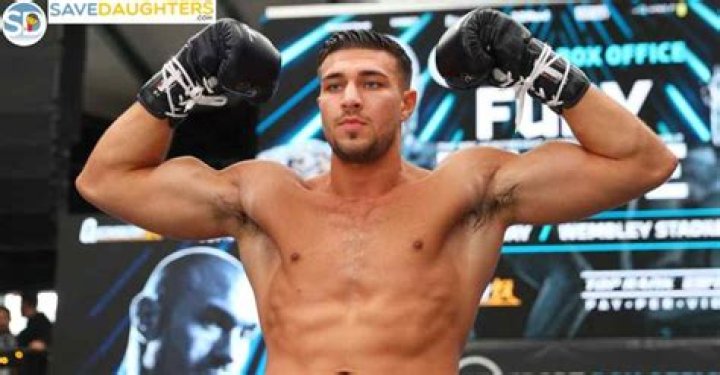 Tommy Fury Wiki, Biography, Age, Girlfriend, Family, Net Worth