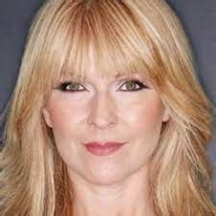 Toyah Willcox Wiki, Age, Height, Weight, Body, Boyfriend, Husband, Religion, Net Worth, Assets, Salary, Family, Affairs, Biography, Photos And More