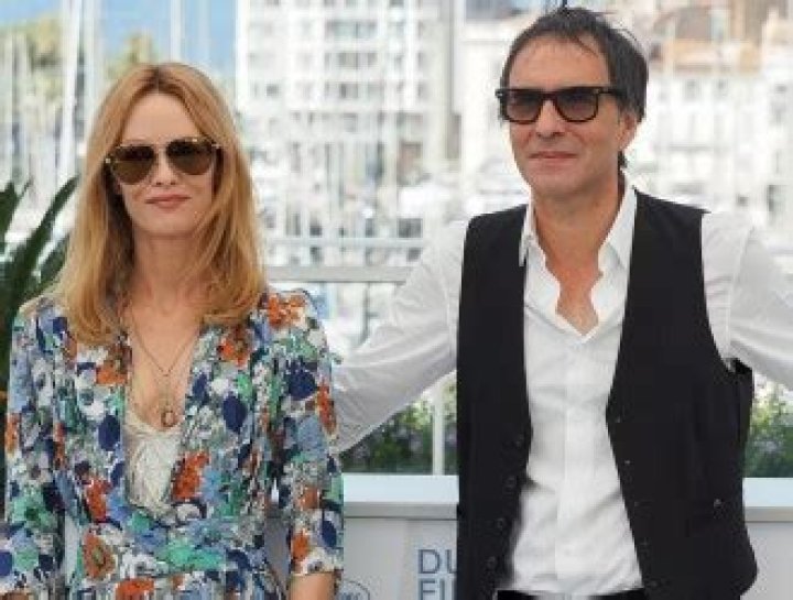 Vanessa Paradis Net Worth, Husband, Affair & Boyfriend, Parents