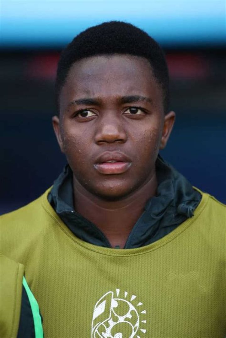 what position is Karabo Dhlamini? All about the Banyana Banyana player