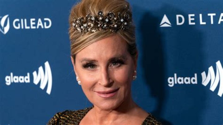 Where To Get The Exact Clothes Sonja Morgan Wears On Real Housewives Of New York