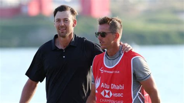 Who Is Victor Perez's Caddie?
