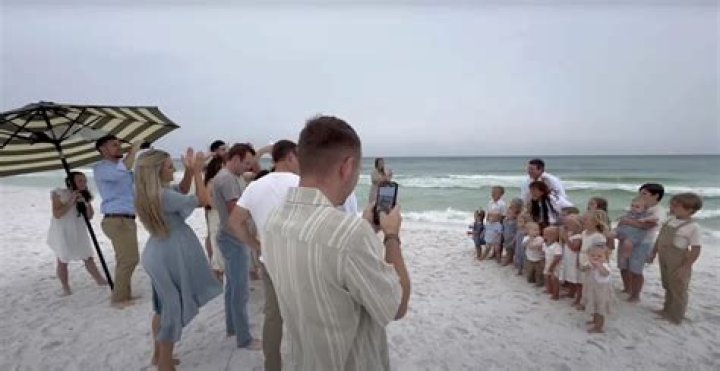 Why Joseph Duggar's Florida Vacation Has Fans Seeing Red